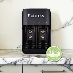 Зарядно за 4 акумулаторни батерии АА / ААА или 2 батерии 9V - Uniross Compact