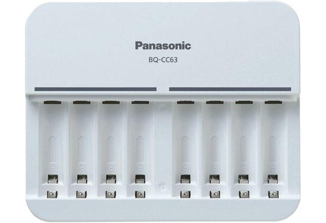 Мулти зарядно за 8 акумулаторни батерии АА/ААА - Panasonic Eneloop